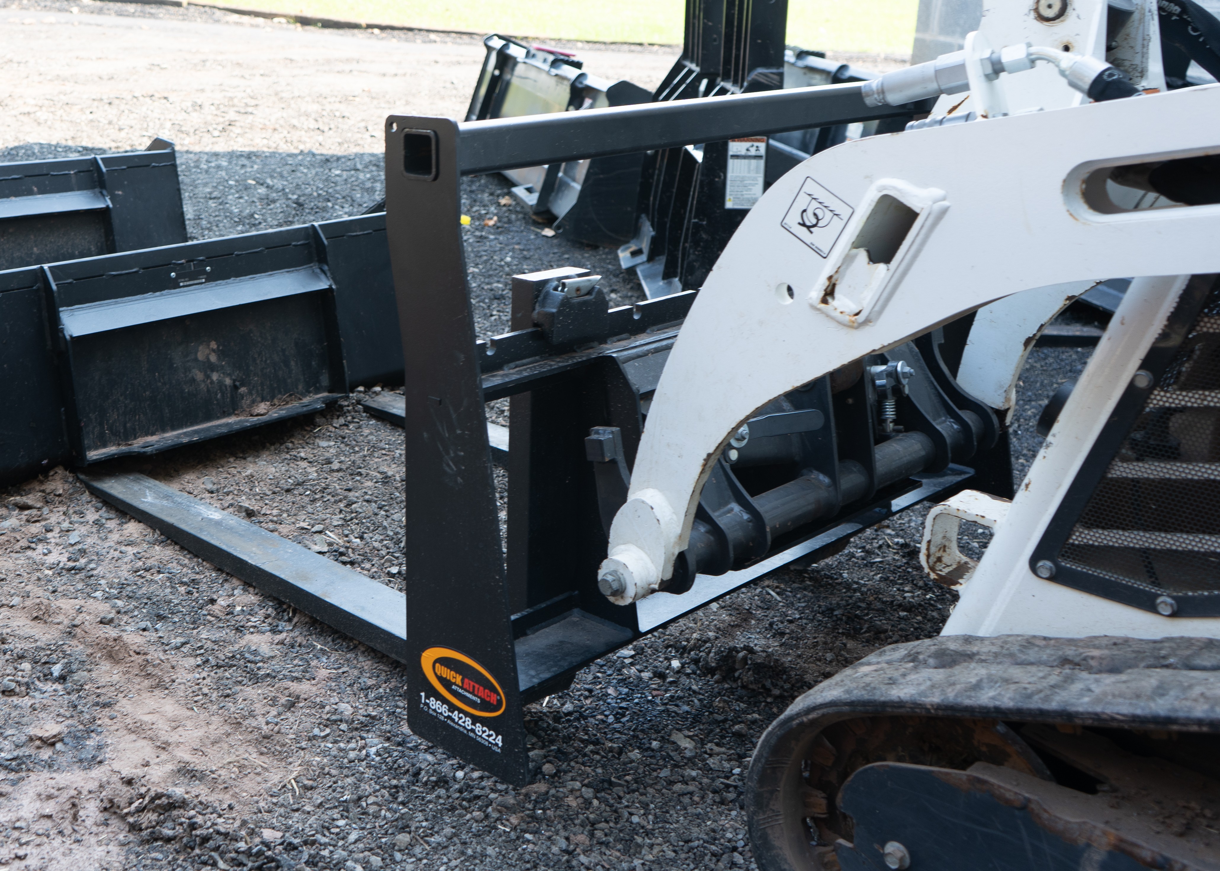 Mini Pallet Forks (free with any skid loader)